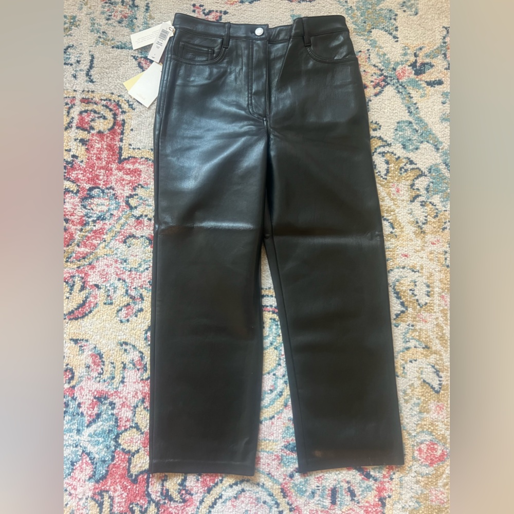 Aritzia Cropped Melinda Black Leather pant never worn